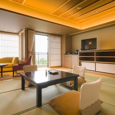 Hotel Kaneyamaen Fujiyoshida Exterior foto