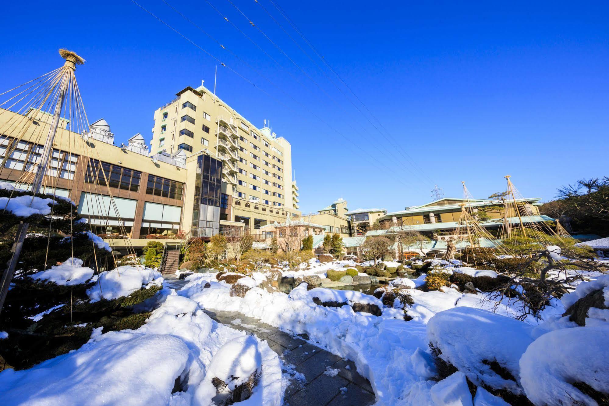 Hotel Kaneyamaen Fujiyoshida Exterior foto